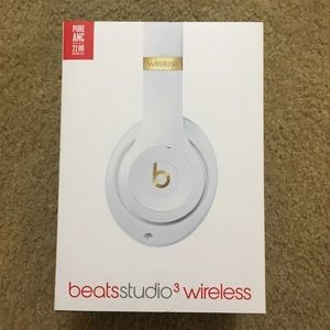 Wireless beats studio 3